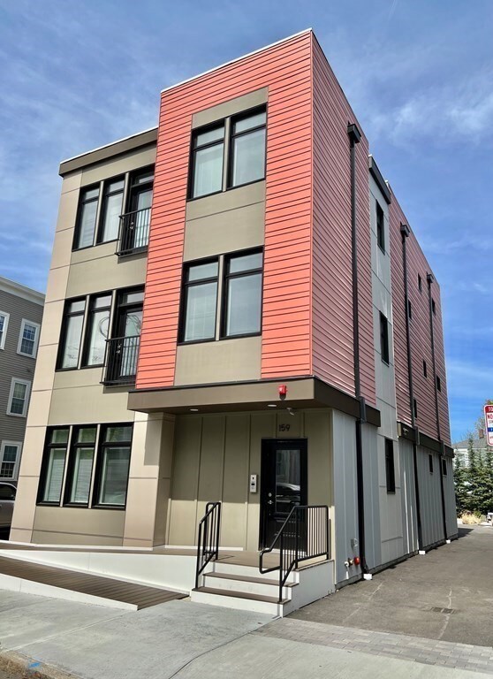 159 Allston St unit 3, Cambridge, MA 02139 - photo 4