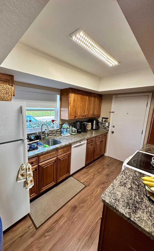 2011 S Seacrest Blvd unit A, Boynton Beach, FL 33435 - photo 5