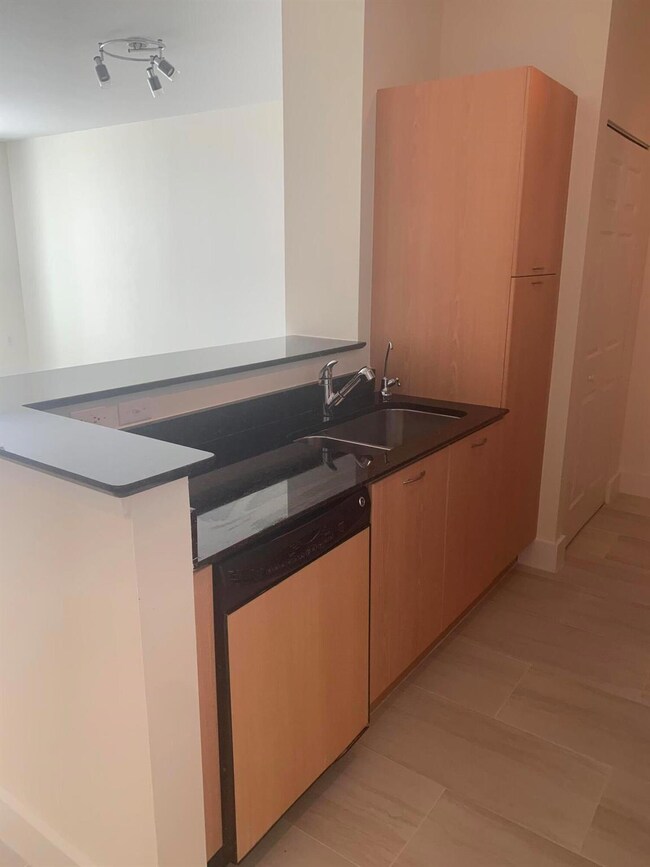 Marina Village at Boynton Beach unit 204, Boynton Beach, FL 33435 - photo 3