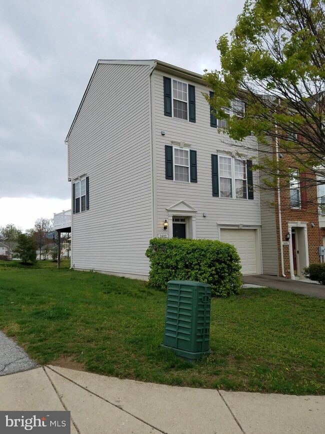 1402 Pangbourne Way, Hanover, MD 21076 - photo 2