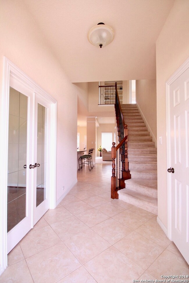 10606 Carmona, Helotes, TX 78023 - photo 2