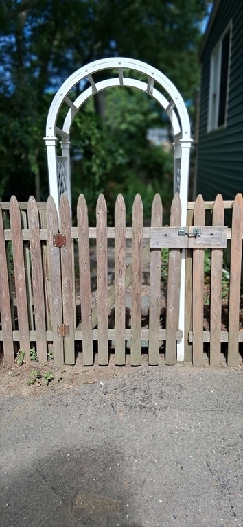 14 Doris Dr, Abington, MA 02351 - photo 7