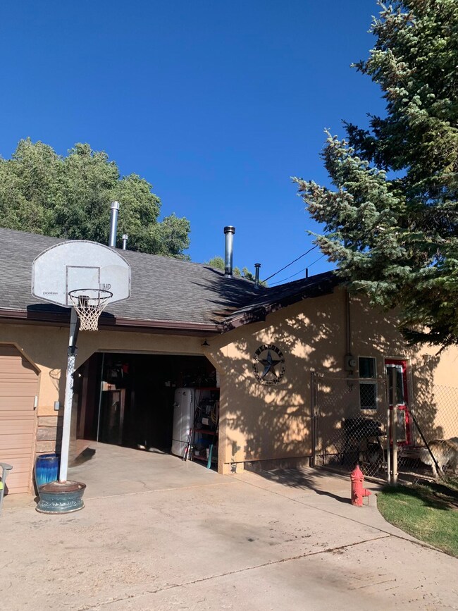 263 W 300 S, Parowan, UT 84761 - photo 7