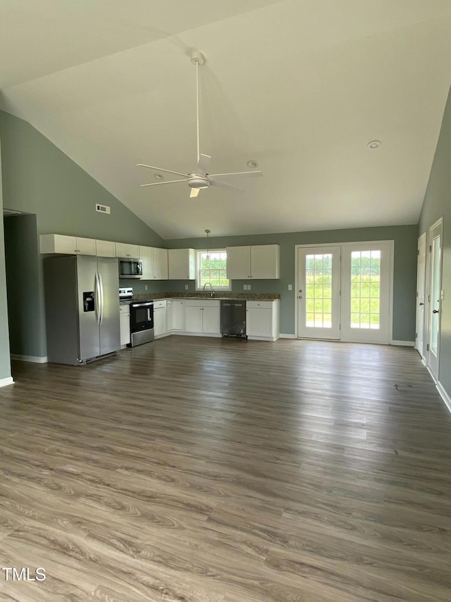 179 Lanefield Rd, Warsaw, NC 28398 - photo 5