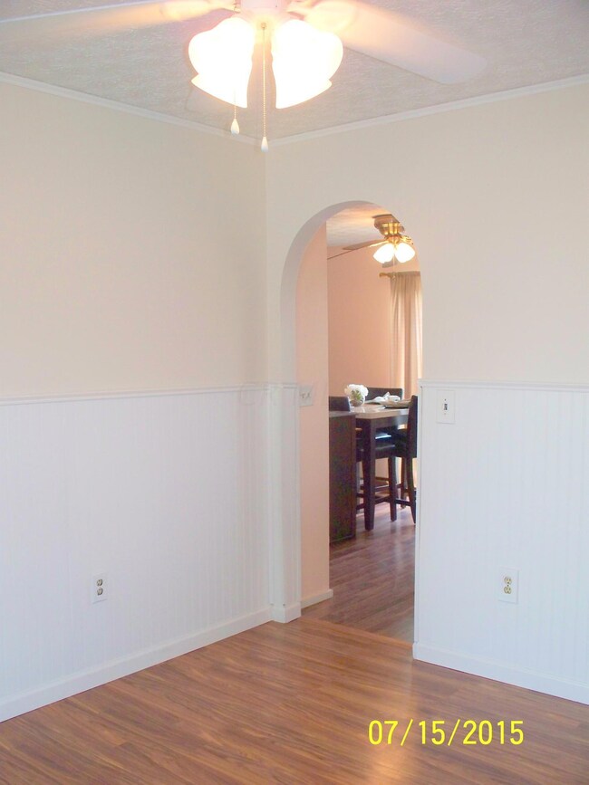 2093 Carrollton Dr, Columbus, OH 43223 - photo 7