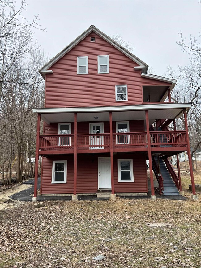 59 Oak St, Dover, NH 03820 - photo 3