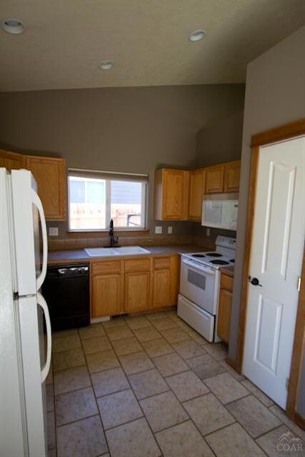 1036 NW 19th St, Redmond, OR 97756 - photo 4