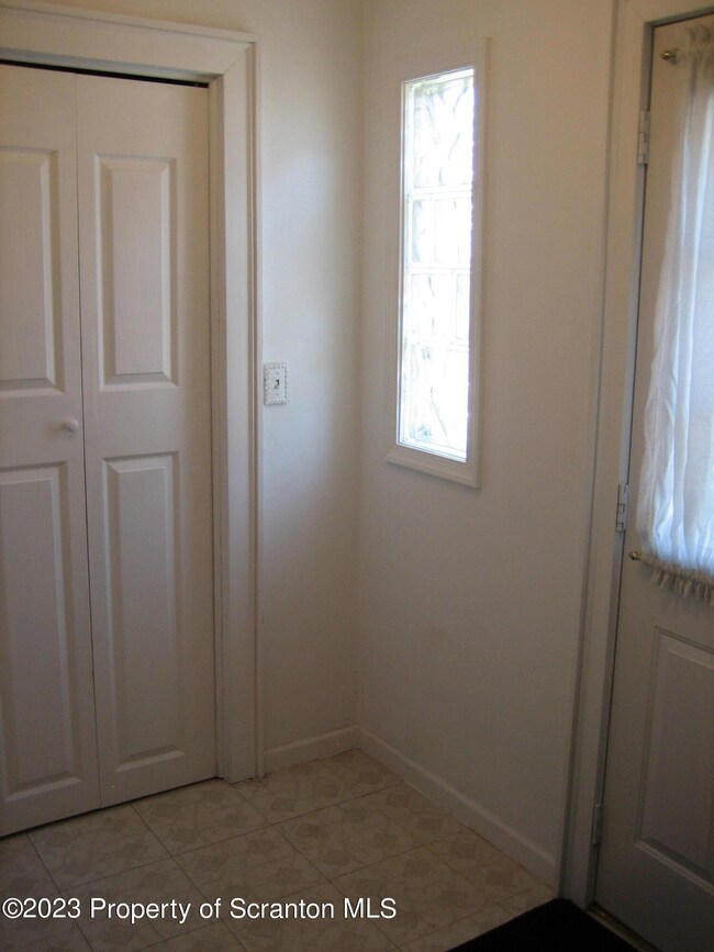 5 Hillcrest Dr, Olyphant, PA 18447 - photo 6