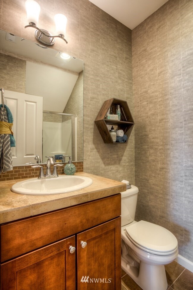 1009 Ofarrell Ln NW unit 43, Orting, WA 98360 - photo 5