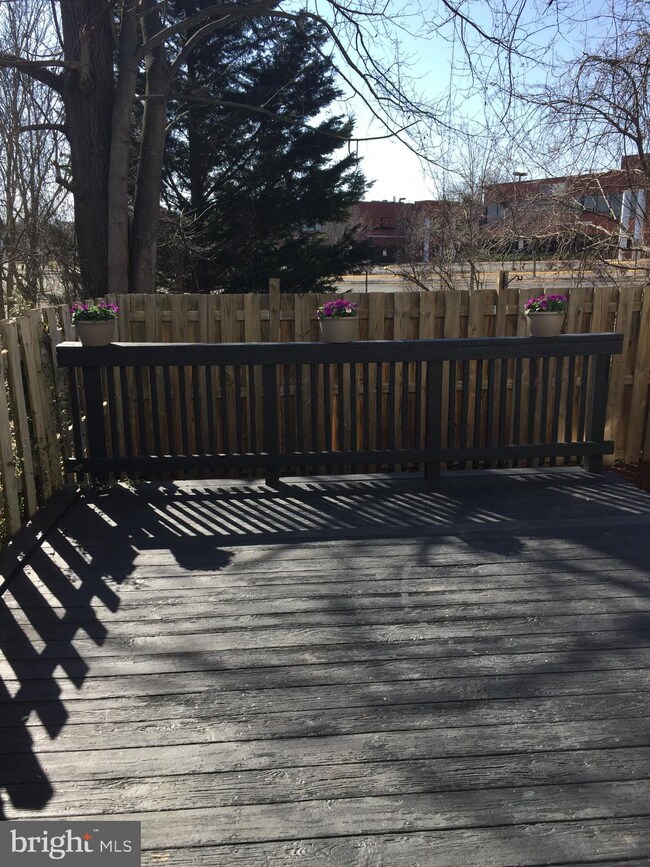 413 Madison Ct, Stafford, VA 22556 - photo 5