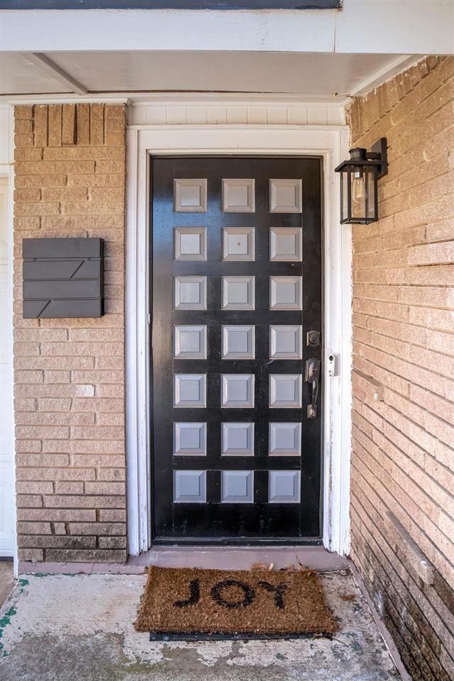 136 Lakewood Blvd, Duncan, OK 73533 - photo 5