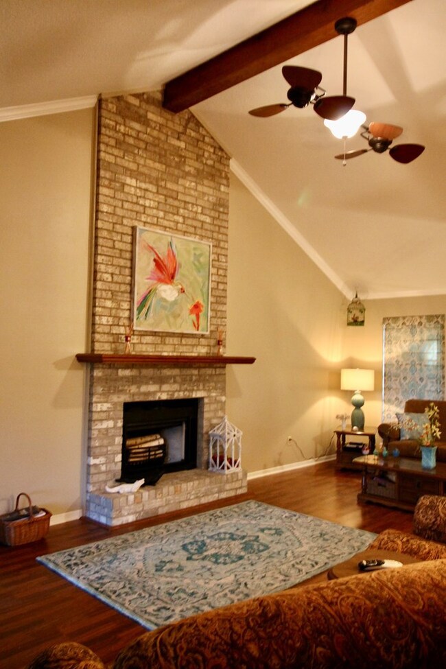 7 Abalone St, Bay City, TX 77414 - photo 2