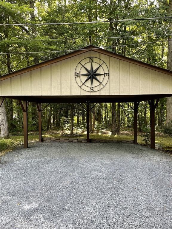 1221 E Mine St, Asheboro, NC 27205 - photo 5