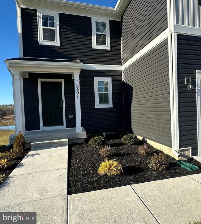 5301 Valley View Rd, Spring Grove, PA 17362 - photo 2