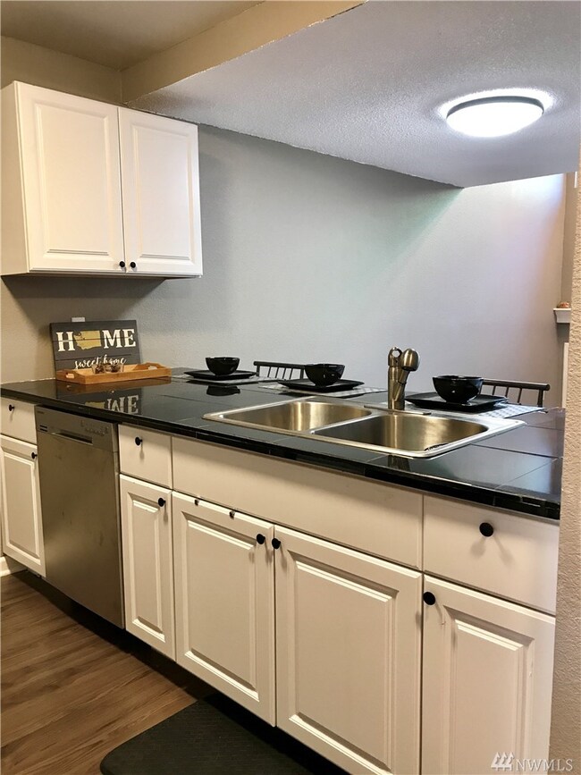 814 Pike St NE unit D3, Auburn, WA 98002 - photo 5