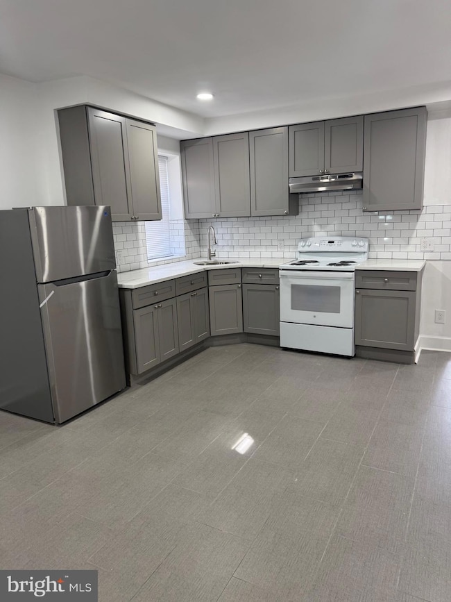 4820 Longshore Ave unit 2ND FLOOR, Philadelphia, PA 19135 - photo 5