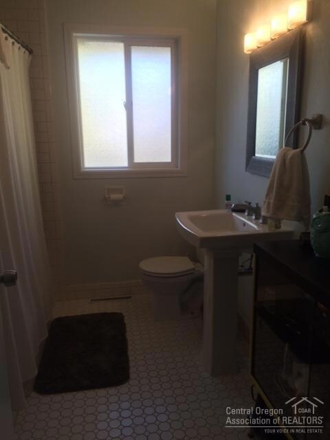 804 NE Franklin Ave, Bend, OR 97701 - photo 5