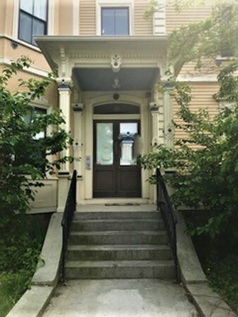 19 Westminster Ave unit 5, Roxbury, MA 02119 - photo 2