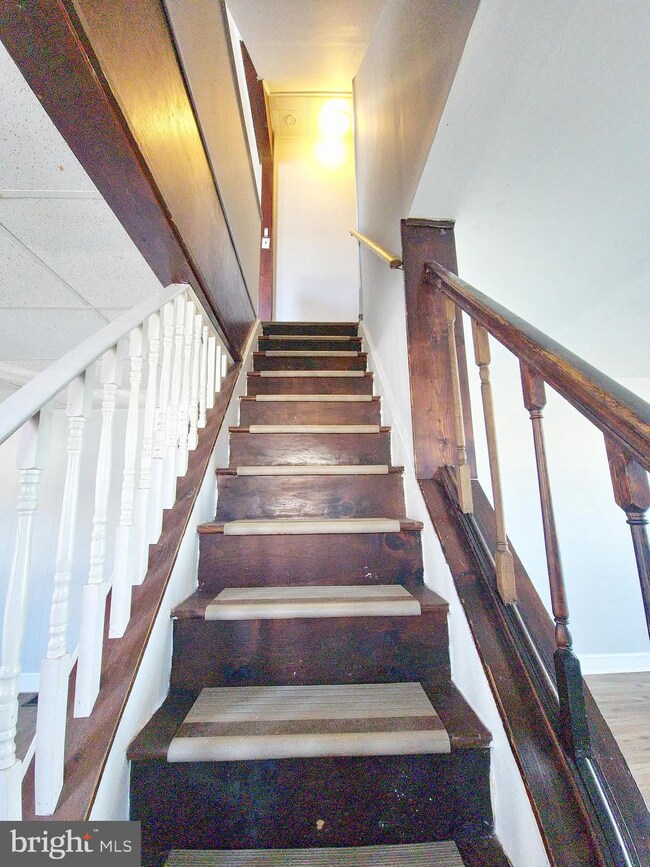 322 Bern St, Reading, PA 19601 - photo 6