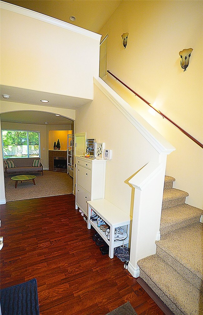 8227 226th St SW unit B, Edmonds, WA 98026 - photo 7