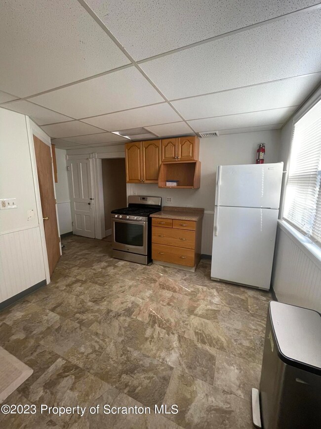 530 N Washington St, Wilkes Barre, PA 18705 - photo 6