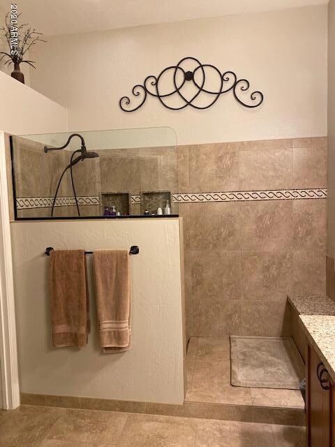 Myers Master Shower