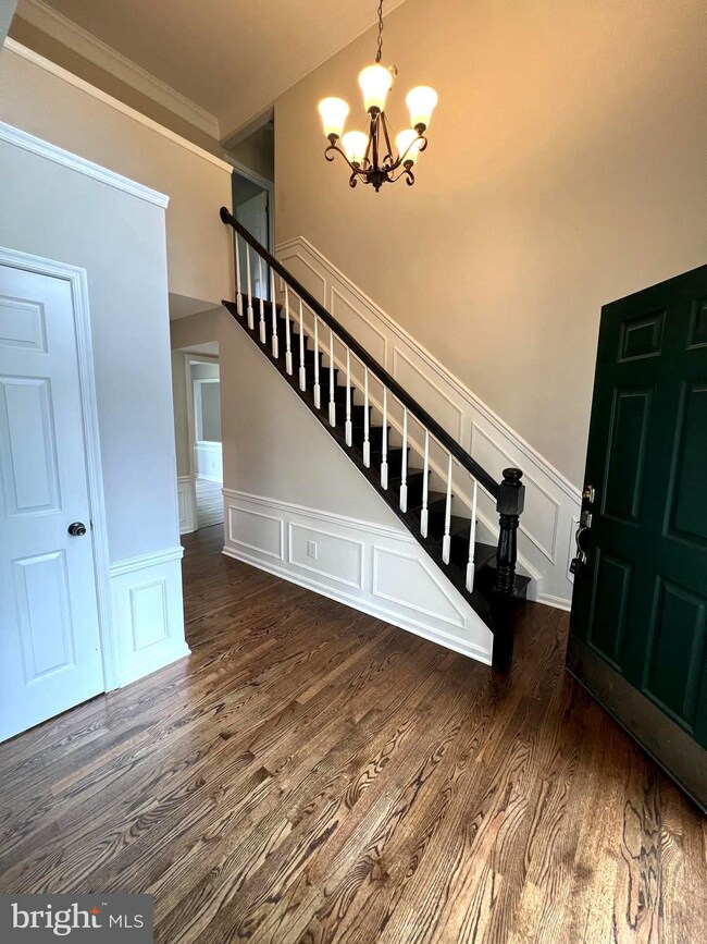 2828 Cleeve Hill Ct, Woodbridge, VA 22191 - photo 4