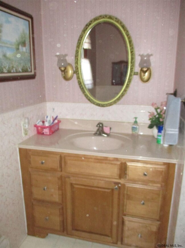 21 David Ave, Troy, NY 12180 - photo 6