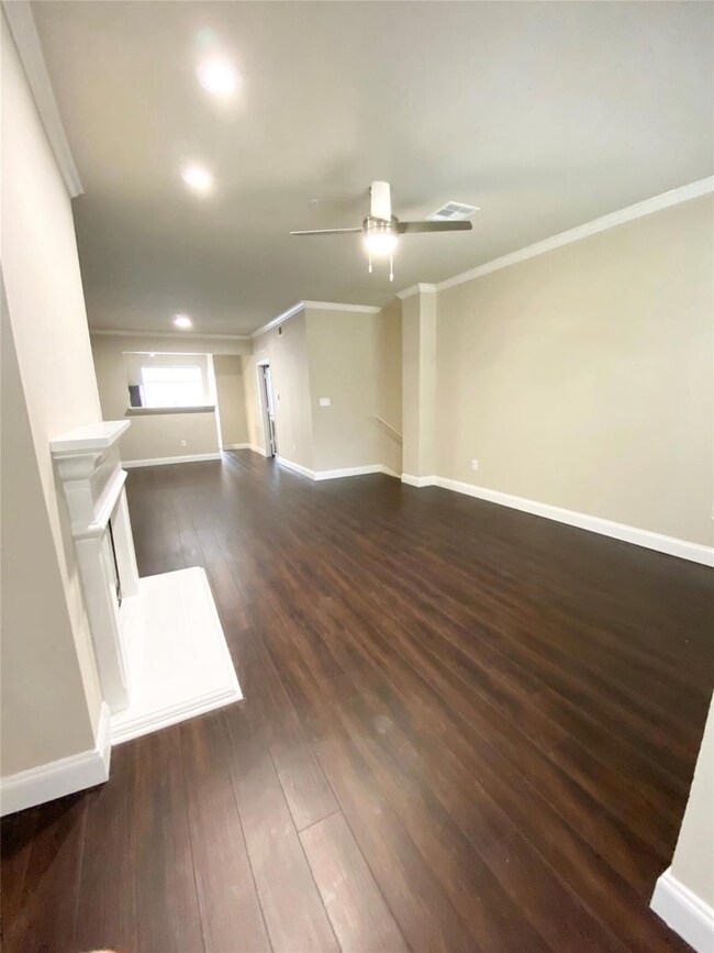 5443 Caruth Haven Ln unit 2512, Dallas, TX 75225 - photo 5