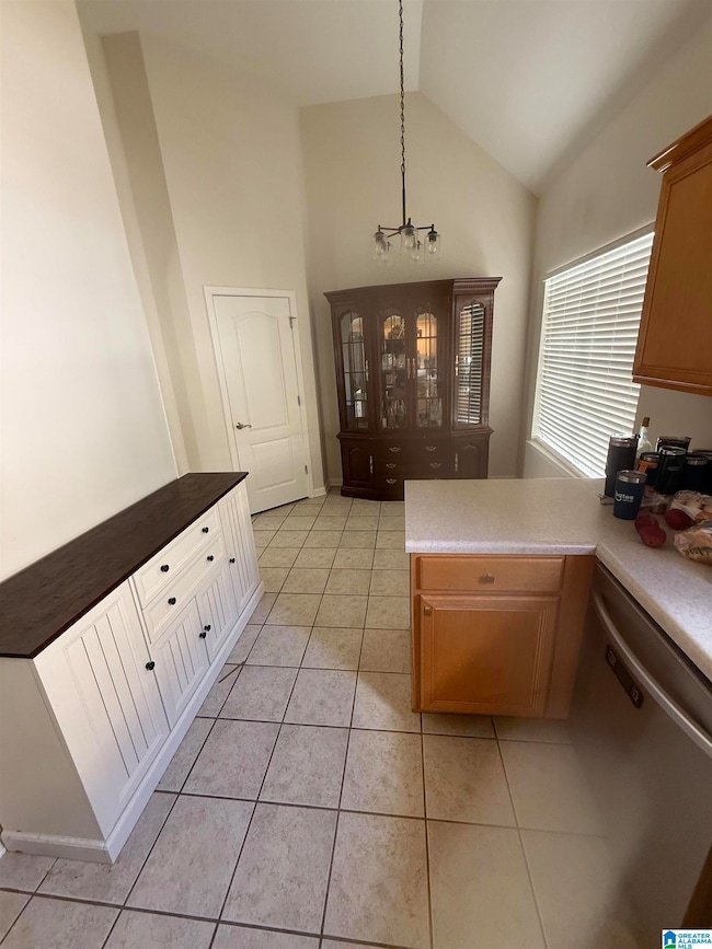 222 High Ridge Dr, Pelham, AL 35124 - photo 2