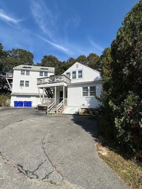 398 Shore Rd unit 1, Bourne, MA 2532 - photo 2