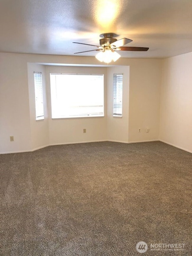 8716 8th Ave W unit D, Everett, WA 98204 - photo 3