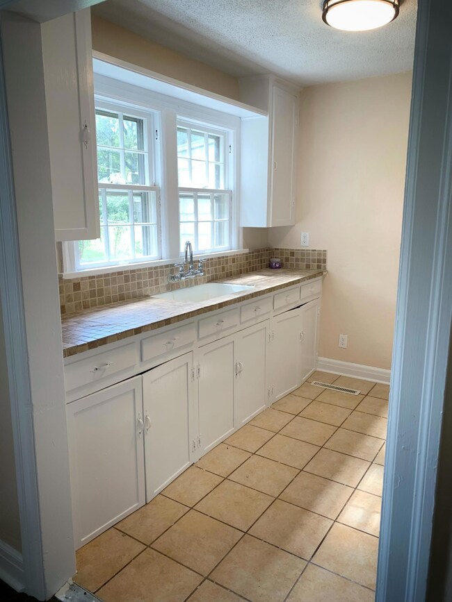 Kitchen - 3