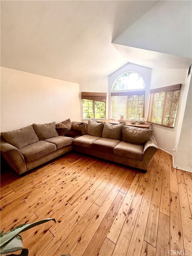 5115 Claro Way, Palmdale, CA 93551 - photo 3