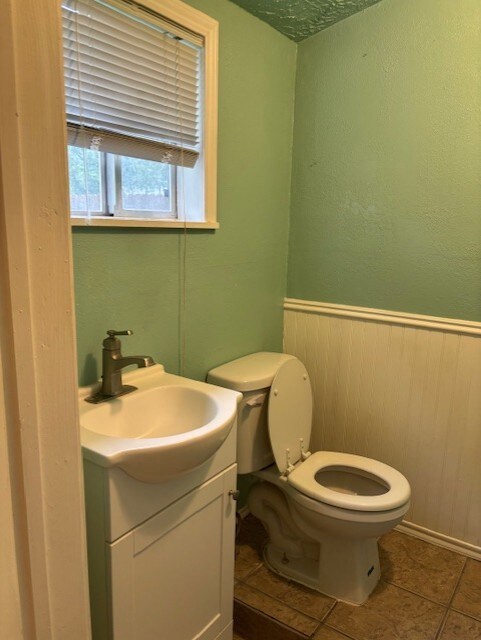 3902 Alsace St, Houston, TX 77021 - photo 6