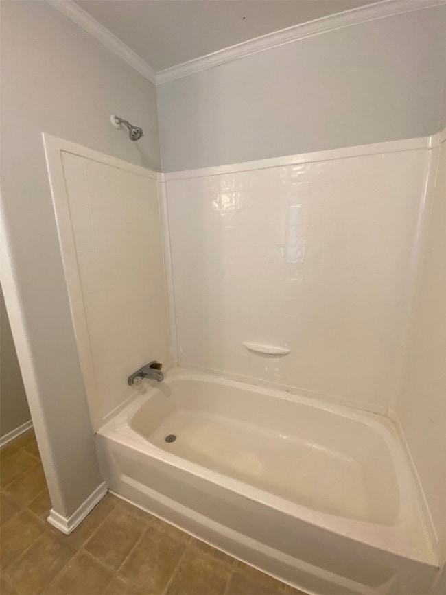 11734 Greensbrook Forest Dr, Houston, TX 77044 - photo 6