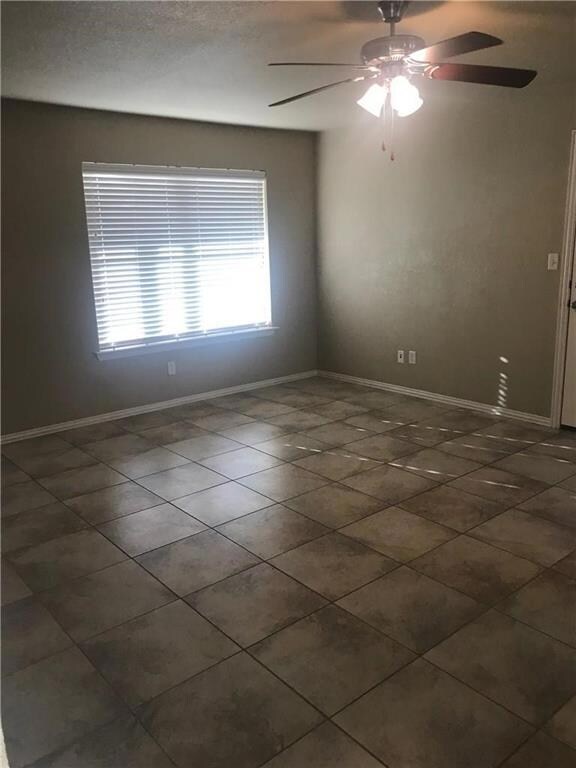 4201 Donna Ct, Granbury, TX 76049 - photo 5