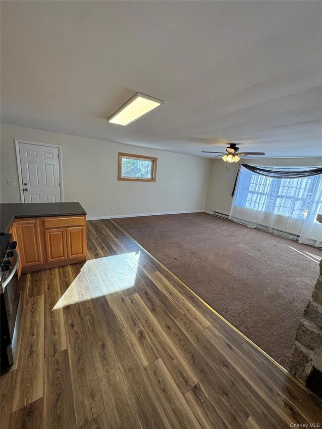 3526 State Route 52 unit B, Pine Bush, NY 12566 - photo 4