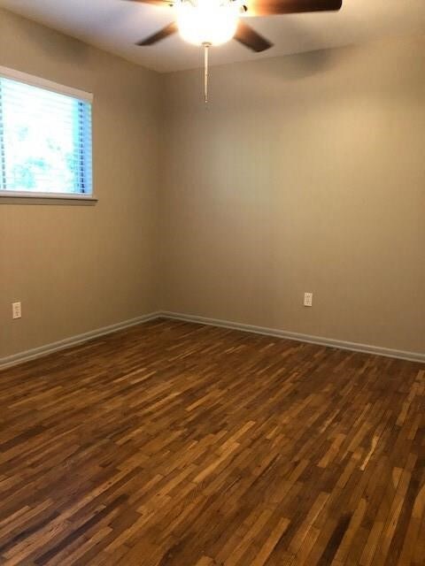 Picture may belong to another unit remodeled.
