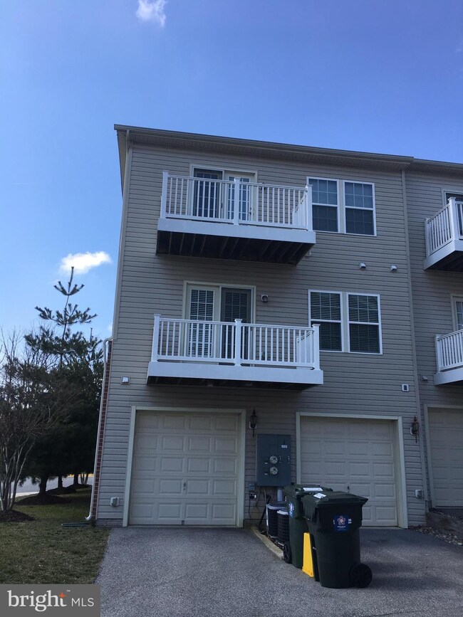 5648 Virginia Ln unit 43, Oxon Hill, MD 20745 - photo 4