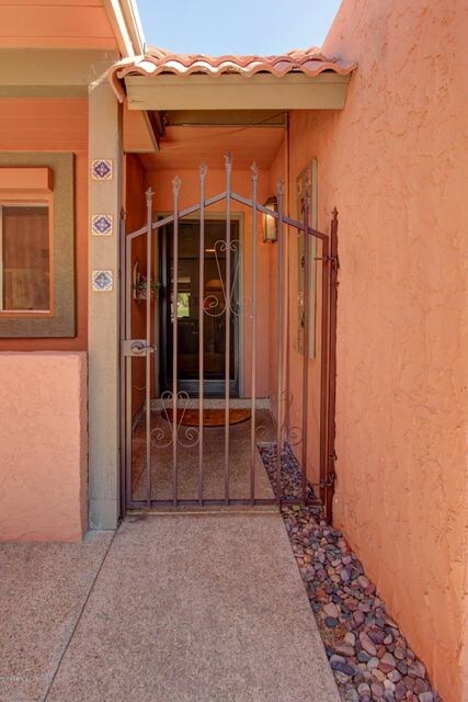 Iron Gate Entry