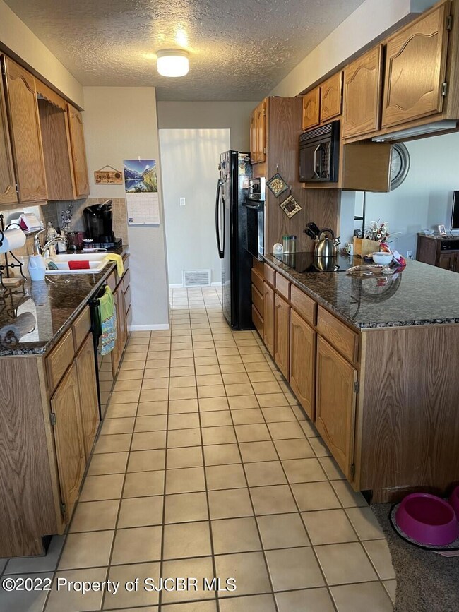 5604 Ravella Dr, Farmington, NM 87402 - photo 5