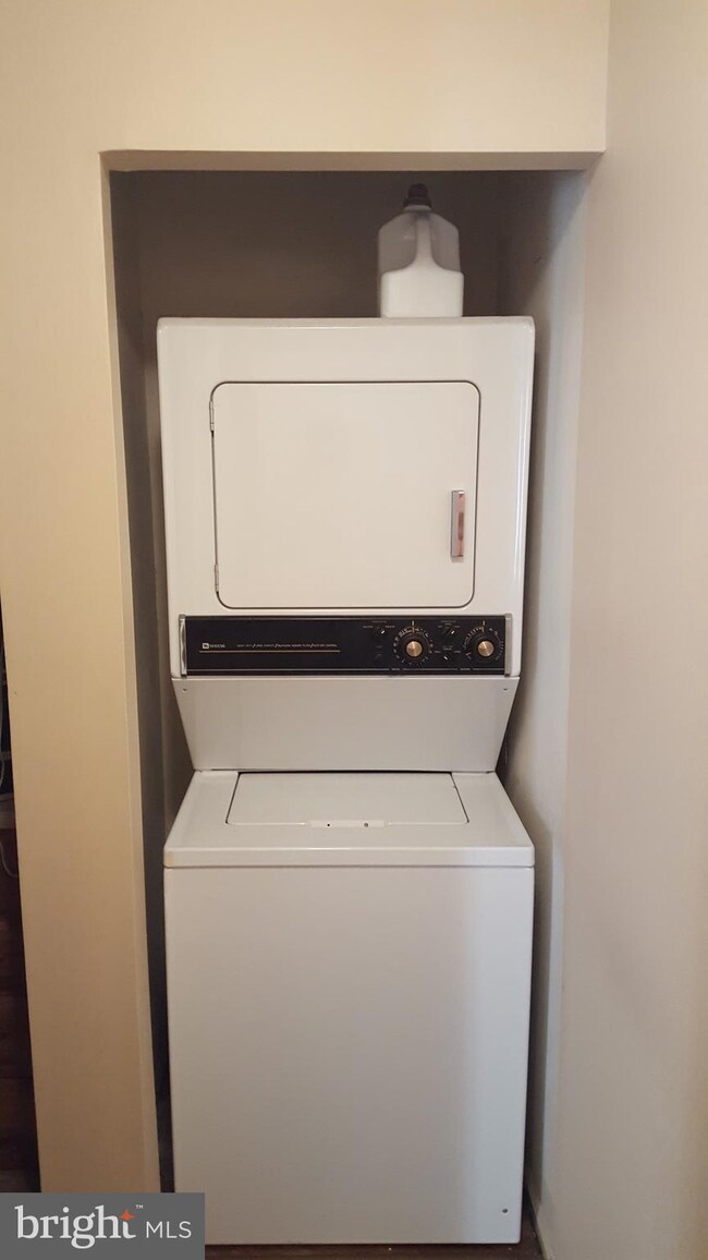 1000 Brinker Dr unit 301, Hagerstown, MD 21740 - photo 7