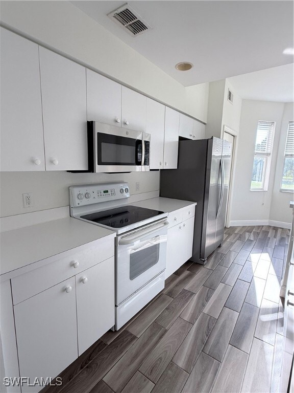 2690 Cypress Trace Cir unit 3227, Naples, FL 34119 - photo 2