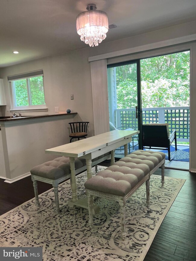 11713 D Summerchase Cir unit 1713-D, Reston, VA 20194 - photo 7