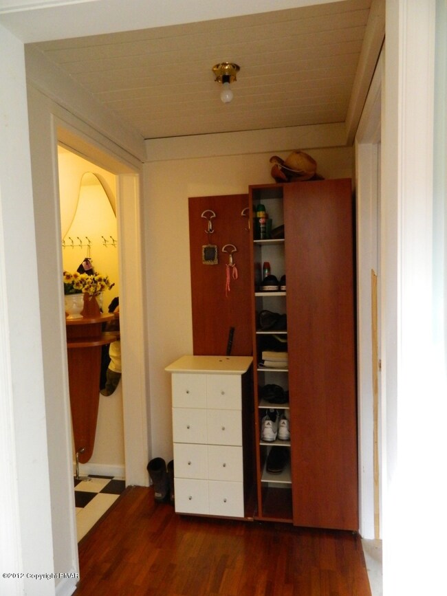 603 Valley Rd, Price Township, PA 18325 - photo 5