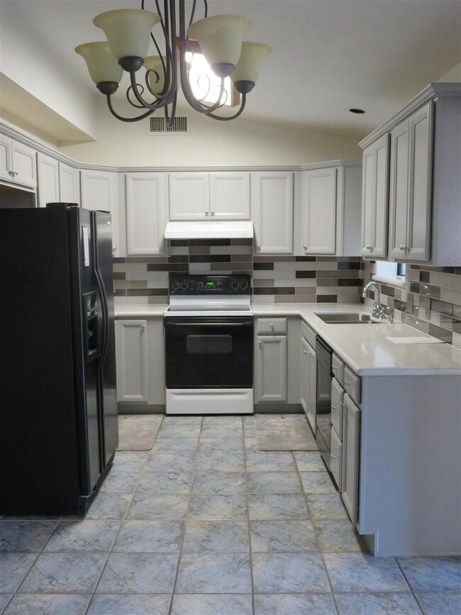 13451 E 45th St, Yuma, AZ 85367 - photo 6