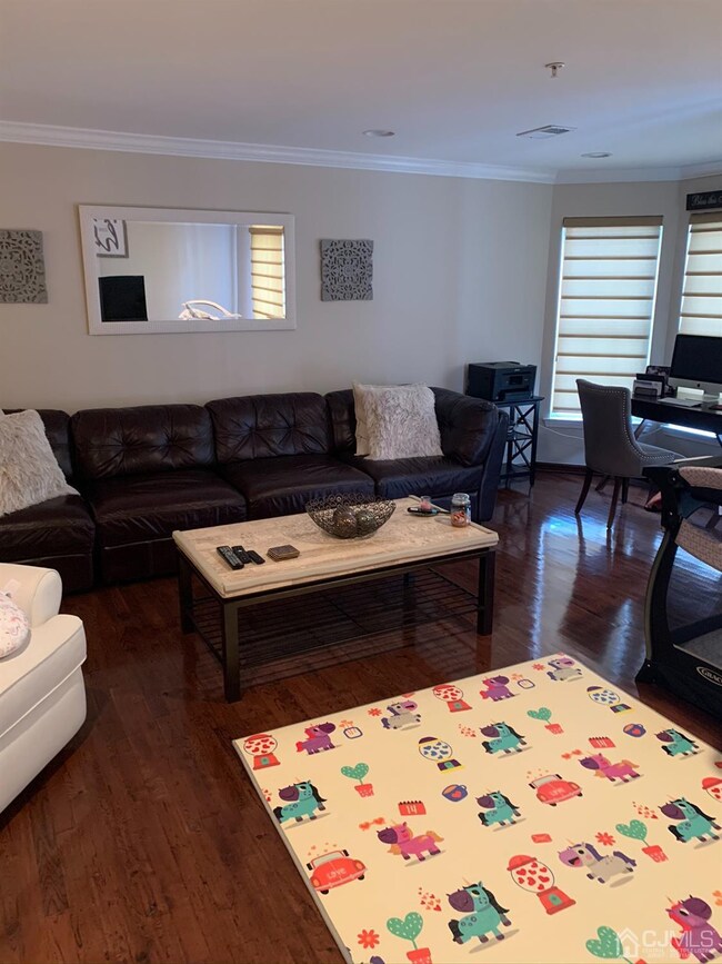 132 Adamecs Way unit 33, South Amboy, NJ 08879 - photo 5