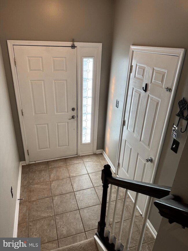 10035 Moxleys Ford Ln unit 1204, Bristow, VA 20136 - photo 4