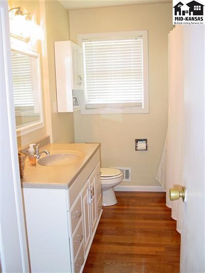 1109 Glendale Rd, McPherson, KS 67460 - photo 5